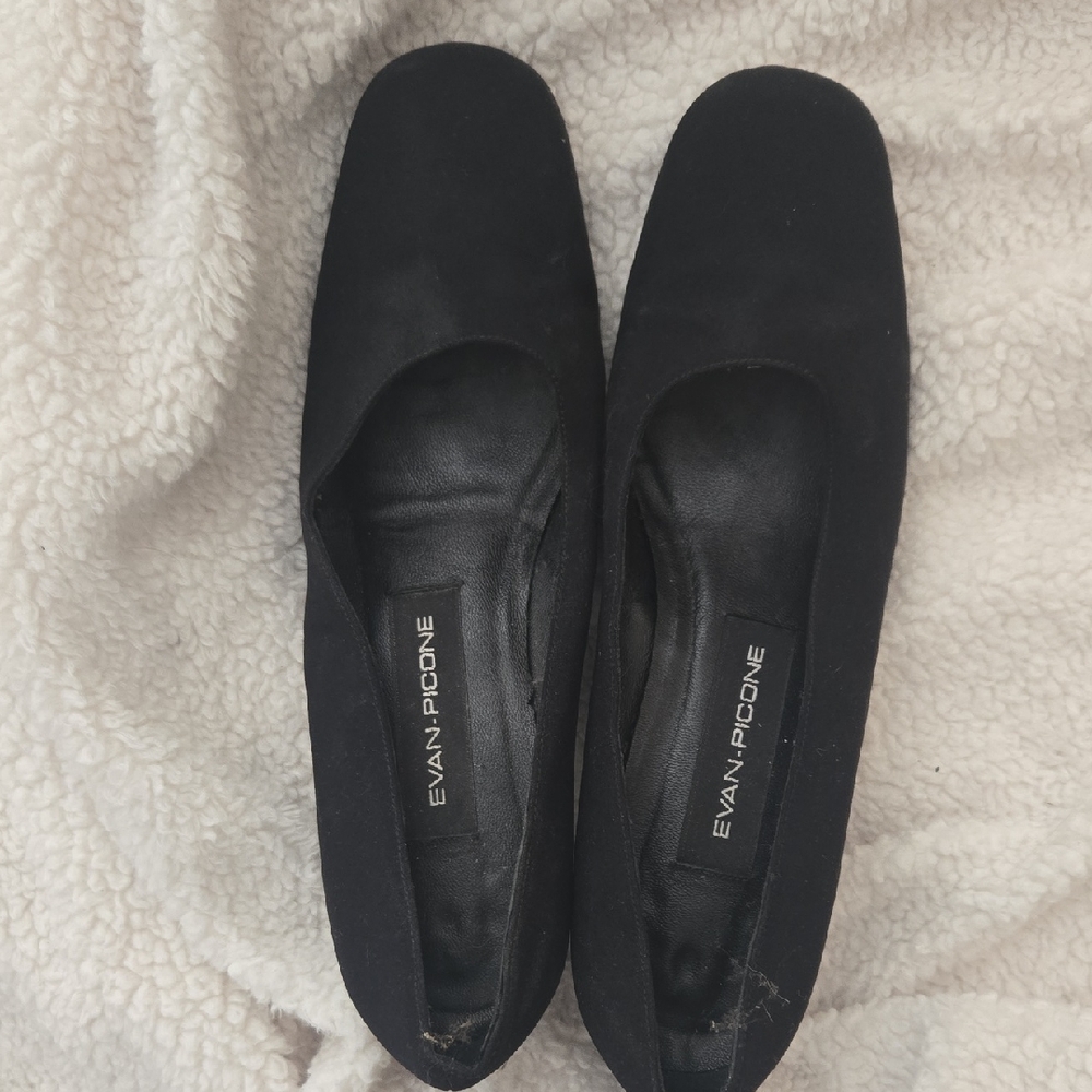 Evan Picone Women's Classic Black Heels
